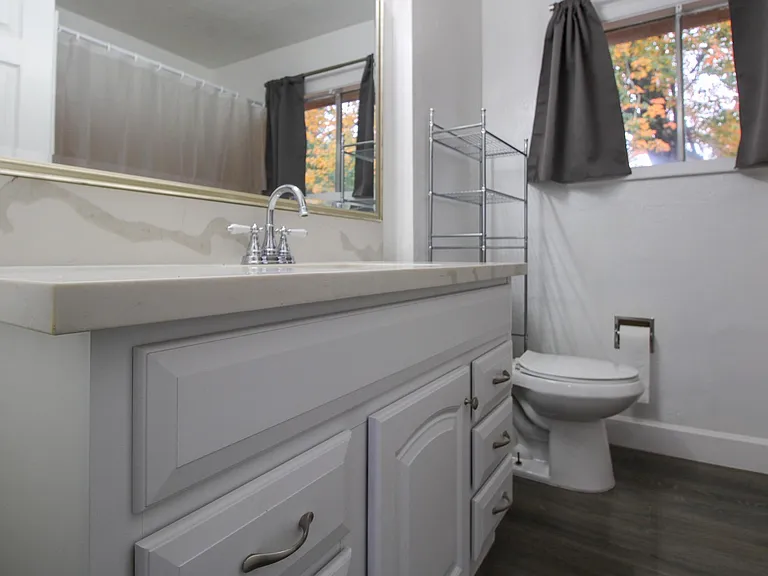 1170 Clearview Ave NE — Photo 15