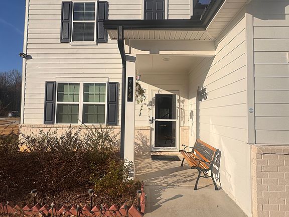 4th image of 754 Summerwood Ln