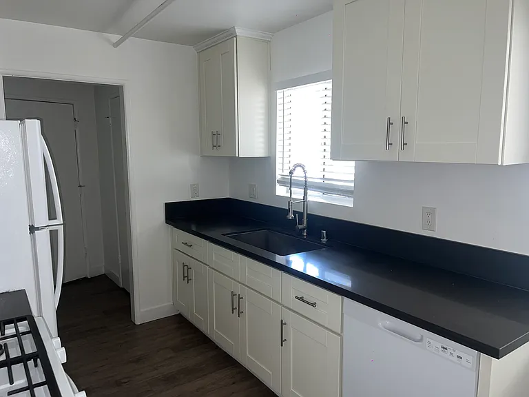 3317 Bagley Ave #1 — Photo 8