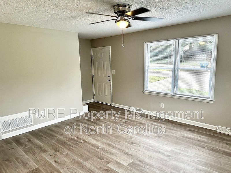 916 W 5th Ave Lexington NC Zillow