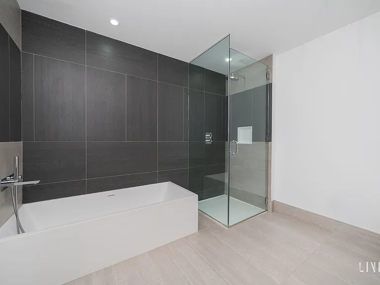 540 W 49th St #105N — Photo 12