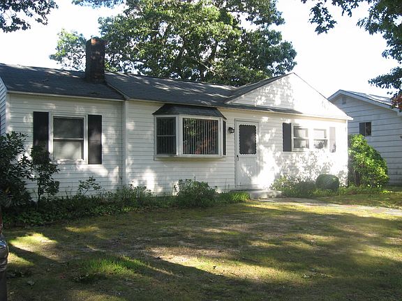 waterfront expandable ranch