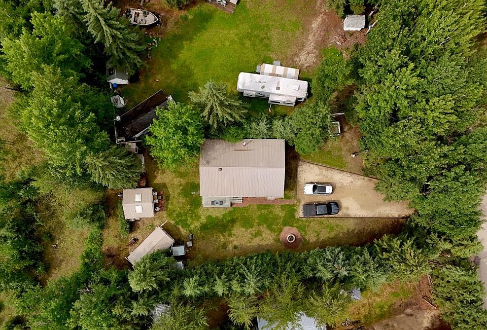 1st image of 55 NE Carlson Dr