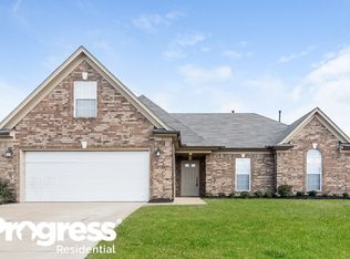 8332 Blue Ridge Dr, Southaven, MS 38672