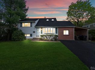 16 Hillsdale Rd, East Brunswick, NJ 08816