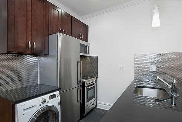 1st image of 3149 Broadway APT 15