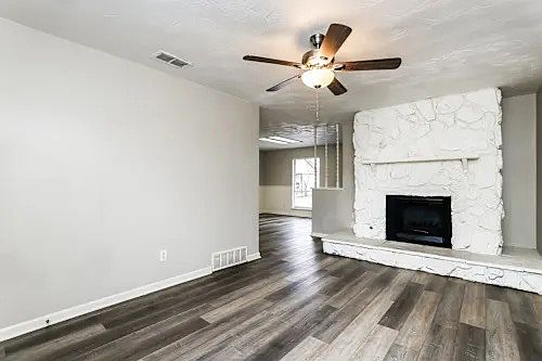 2nd image of 2301 Narobi Pl #0