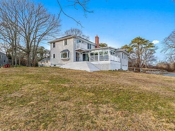 4th image of 40 Pilgrim Rd