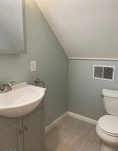 75 Klinger Rd — Photo 9