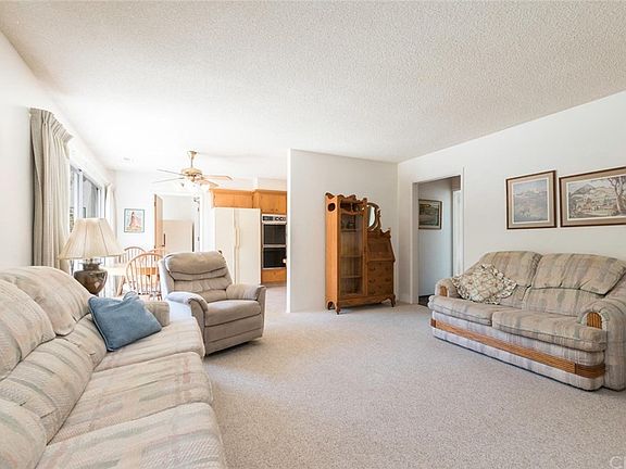 4th image of 241 Westmont Ave
