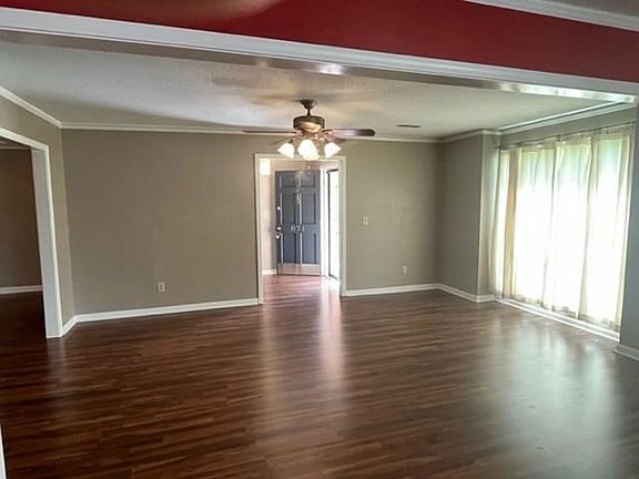 4th image of 871 Bay Blossom Ave