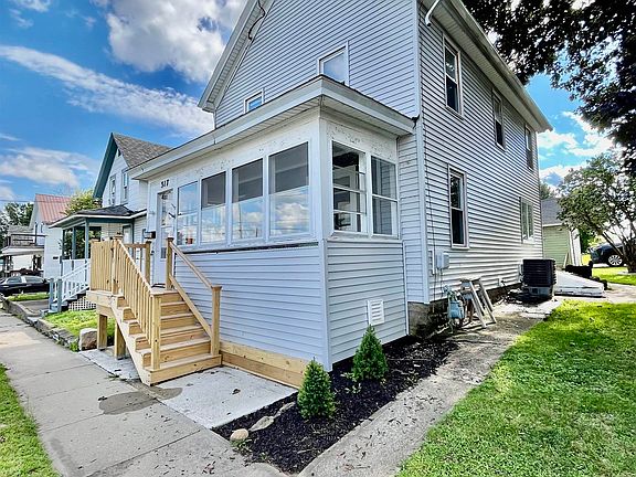 2nd image of 317 Jefferson Ave
