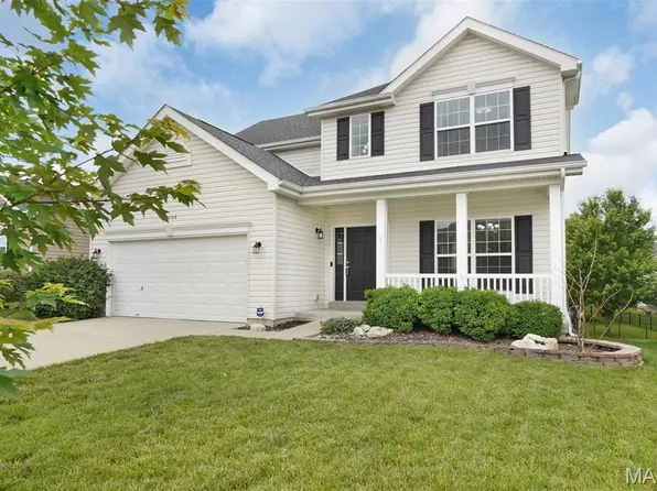 608 Prairiegate Ct, Lake Saint Louis, MO 63367