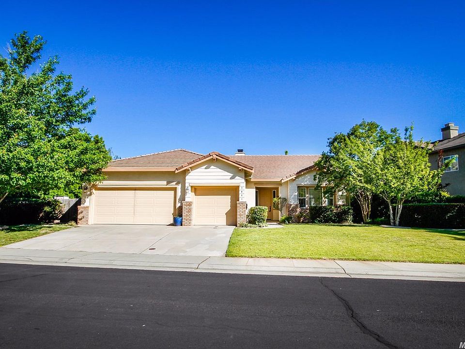 1st image of 7041 Petersborough Way