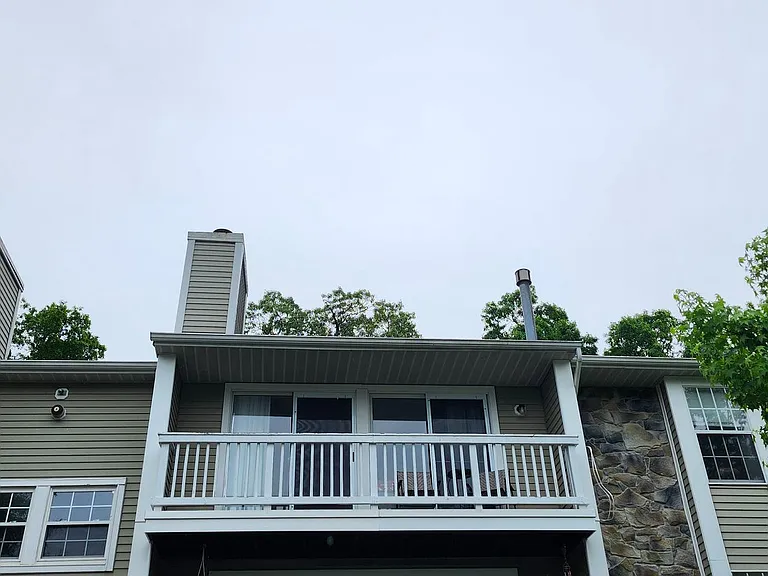 58 Kenwood Dr — Photo 3