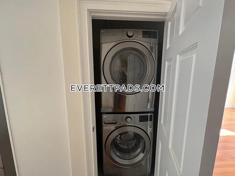 74 Union St #1 — Photo 17