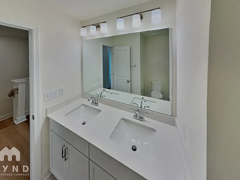 1546 Cedar Tree Dr — Photo 9