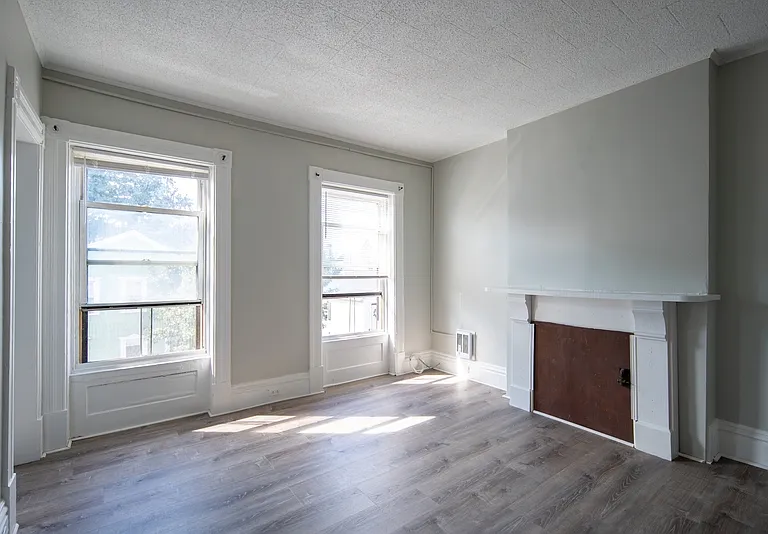 500 2nd St #2 — Photo 13