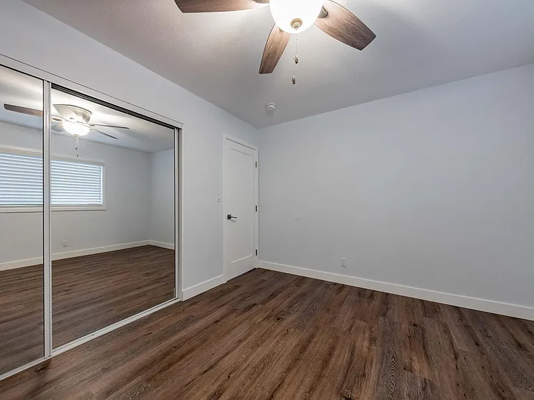 12547 Josephine St — Photo 17