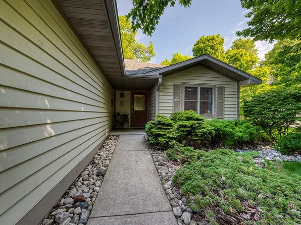 2298 Hidden Maples Pl Unit G-2, Sister Bay, WI 54234