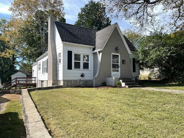 847 E 10th St, Bowling Green, KY 42101