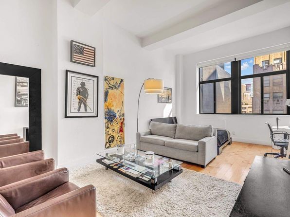 310 E 46th St APT 14B