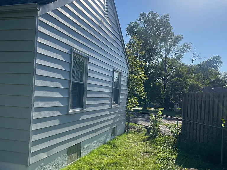 924 Curwood Dr — Photo 18