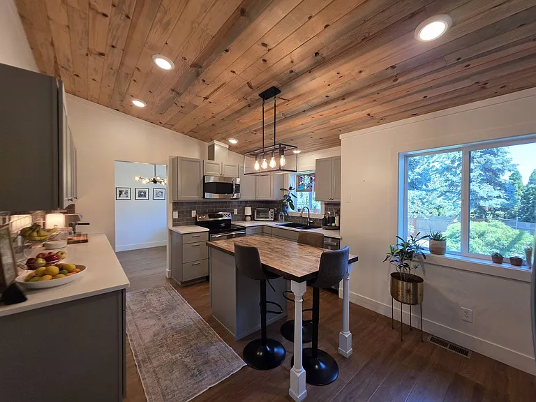 265 Joshua Rd — Photo 12