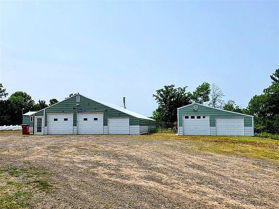 2nd image of N 1335 Pine Grove Road