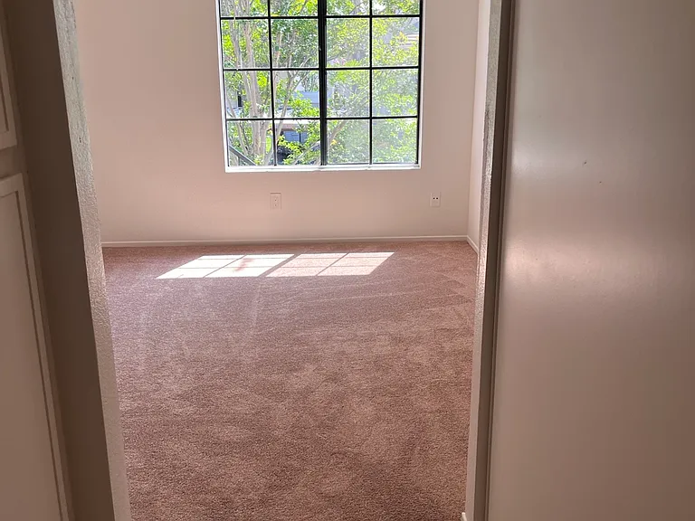 8460 Westmore Rd — Photo 4