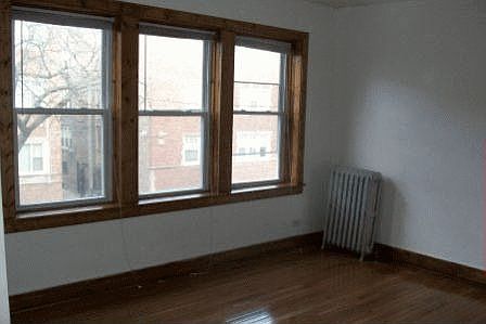 2nd image of 2519 E 78th St #2