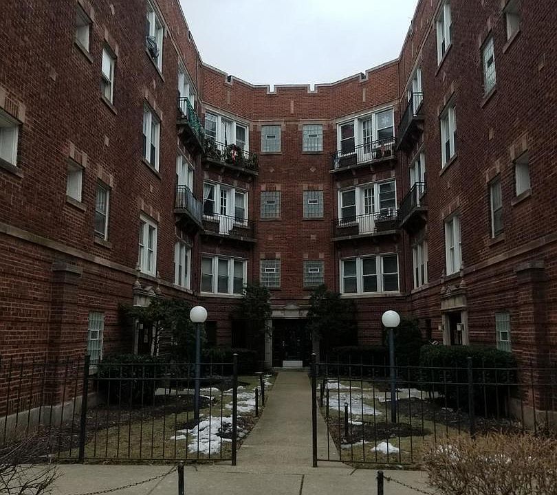1st image of 5822 N Glenwood Ave #3