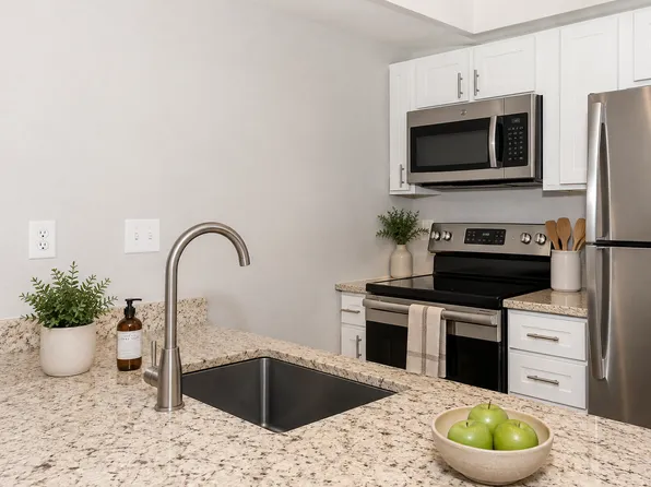 Lamar Place Apartments