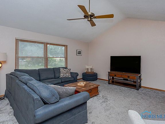 5th image of 5851 Woodrow Dr