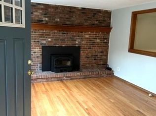 5 David Richardson Cir, Easthampton, MA 01027