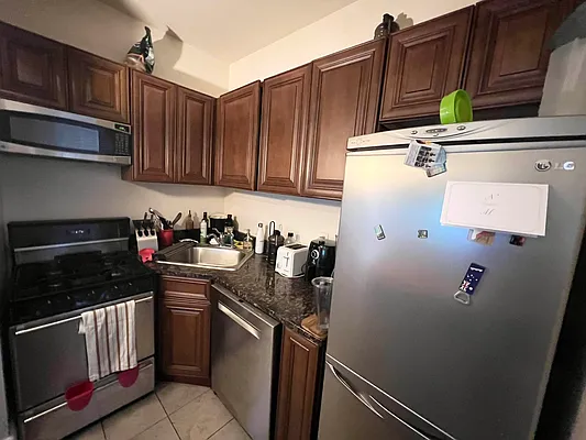 Rented by Guidance Realty Corp. | media 24