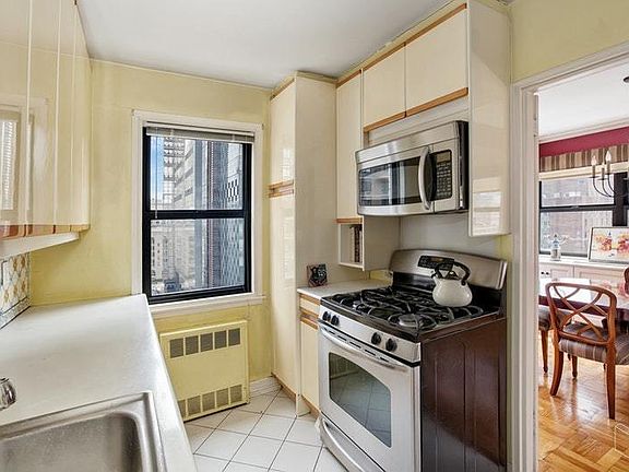 5th image of 1285 1st Ave #13F