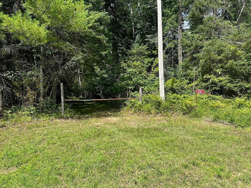1st image of N2815 River Dr