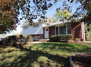 513 Mirador Rd, Vestal, NY 13850