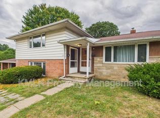 1107 38th St NW, Canton, OH