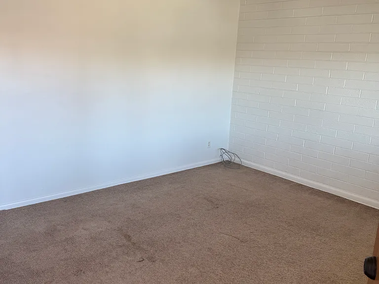 423 E 5600 S #111 — Photo 17