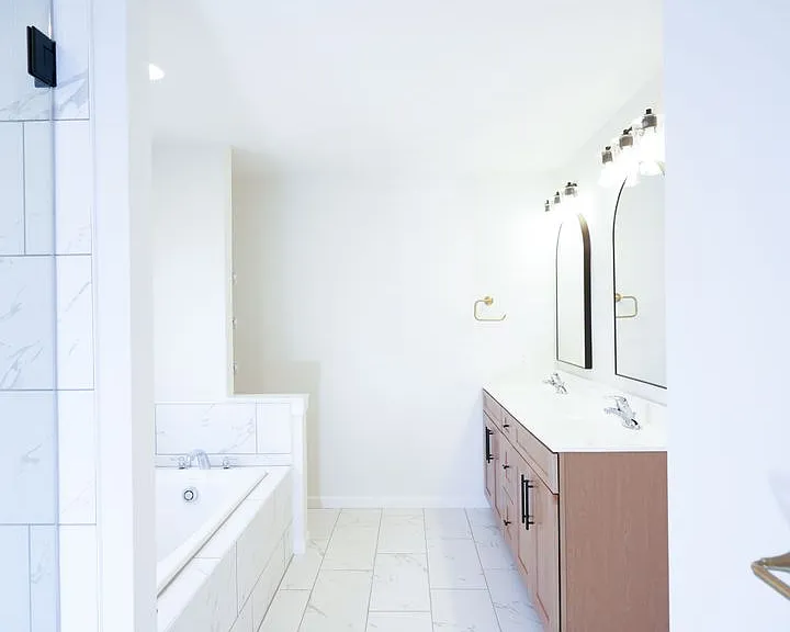 245 Hollyhock Dr — Photo 35