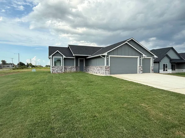 5538 W 42nd St S, Wichita, KS 67215