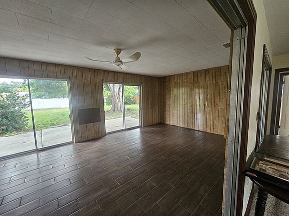 5th image of 824 Cypress Ave