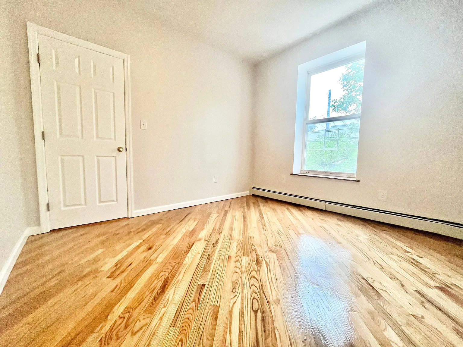 2111 East 22nd Street — Photo 4