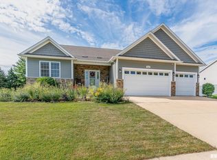 1819 E 58th St, Davenport, IA 52807