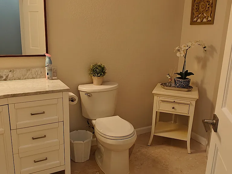 4522 Kennedy Rd NE — Photo 10