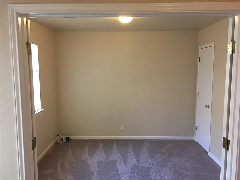 380 Zebra Dr — Photo 9