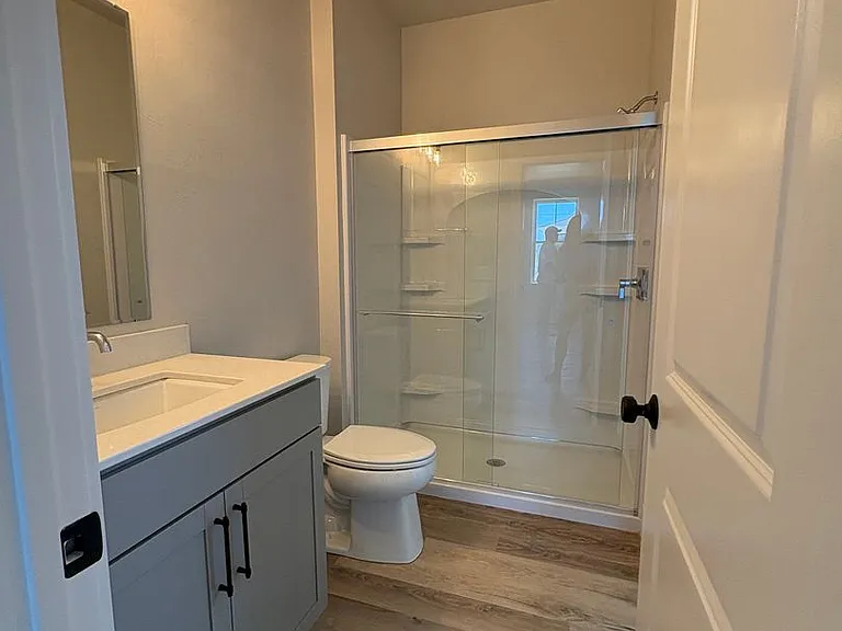 6114 Northstead Ave #201 — Photo 11