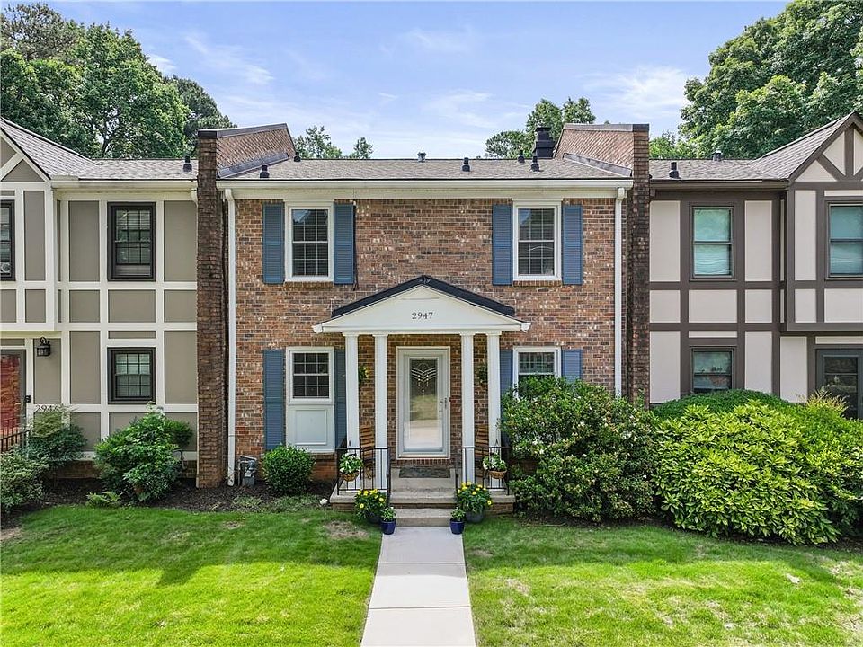 1st image of 2947 Lavista Way
